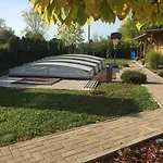 Koekszi Nyaralohazak