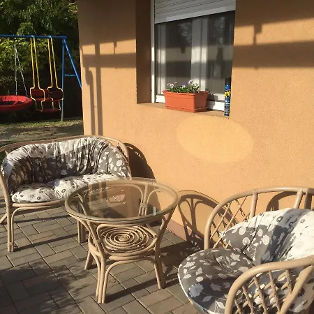 Nyaraló Kökszi Balatonszabadi Fürdőtelep