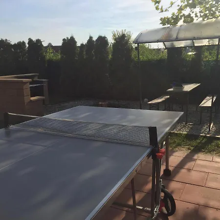 Koekszi Nyaralohazak Feriehus *