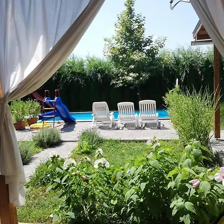 Ferienhaus Koekszi Nyaralohazak