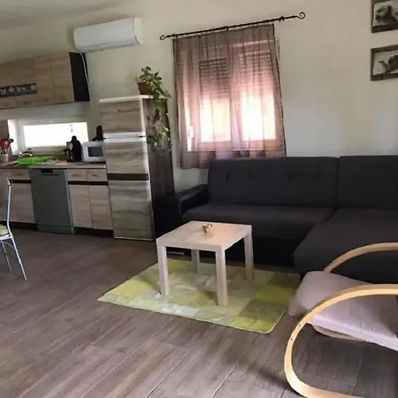 Koekszi Nyaralohazak Ferienhaus