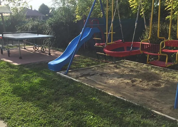 Koekszi Nyaralohazak בית נופש *