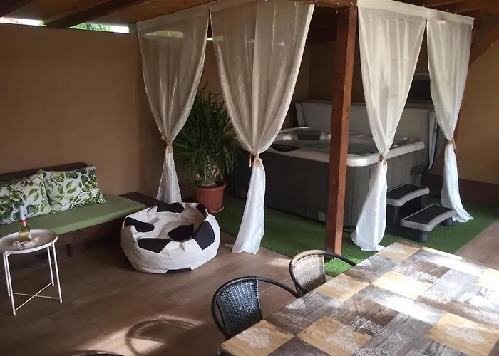 בית נופש Koekszi Nyaralohazak