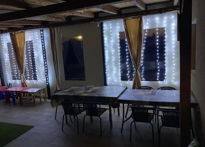 בית נופש Koekszi Nyaralohazak *